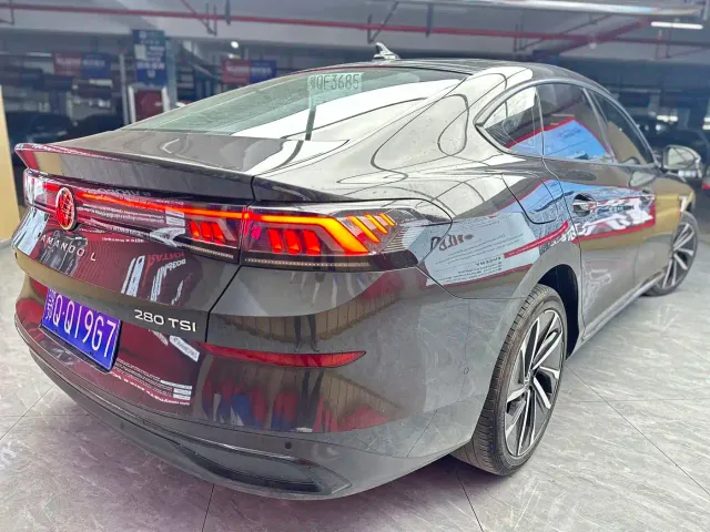 Volkswagen Lamando — Фото автомобиля 5