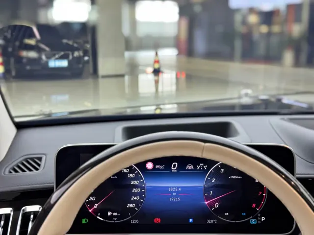 Mercedes-Benz Maybach S-Class — Фото автомобиля 10