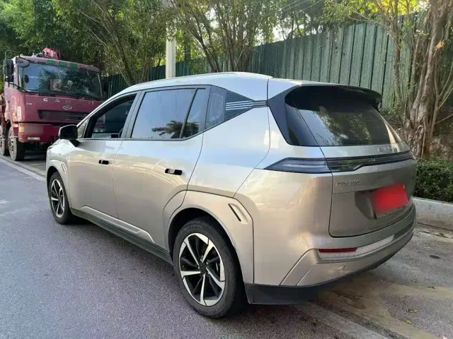GAC Aion Y — Фото автомобиля 4