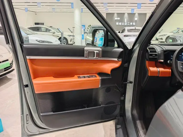 BYD FangChengBao Titanium 7 — Фото автомобиля 4