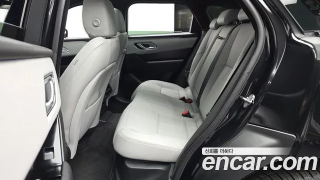 Land Rover Range Rover Velar — Фото автомобиля 11
