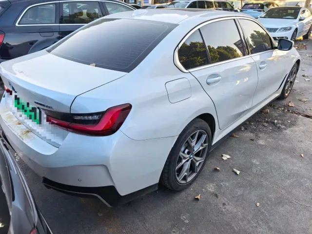 BMW i3 — Фото автомобиля 12