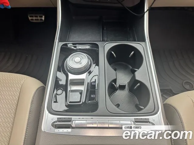 Kia Carnival 4th Gen — Фото автомобиля 12