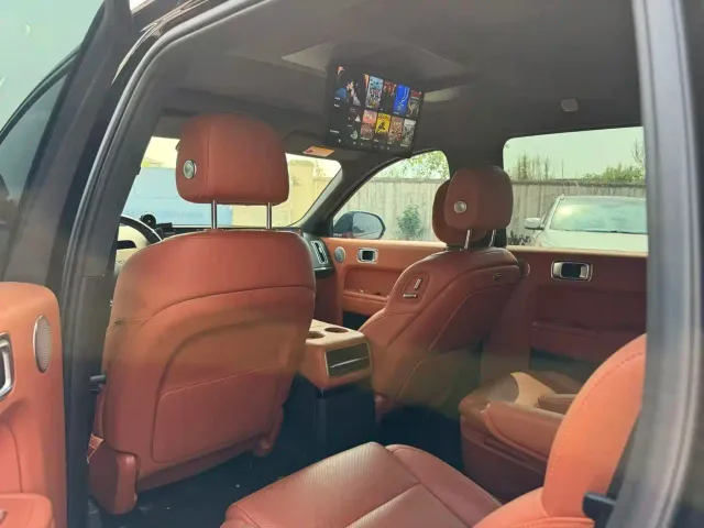 Li Auto L9 — Фото автомобиля 3