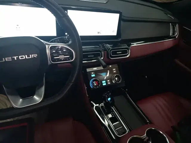 Jetour X70 Plus — Фото автомобиля 12