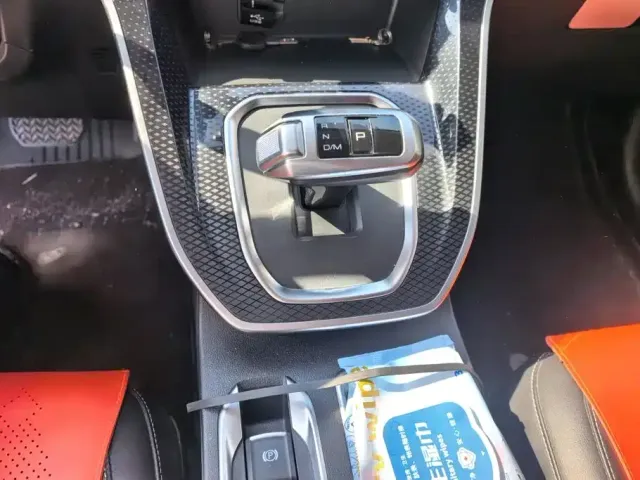 Haval M6 — Фото автомобиля 16