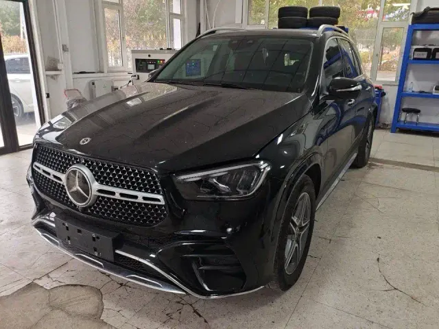 Фотография автомобиля — Mercedes-Benz GLE-Class