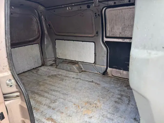 Jinbei New Hiace X30L — Фото автомобиля 4
