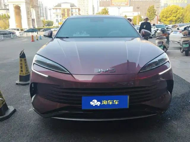 BYD Seal — Фото автомобиля 2