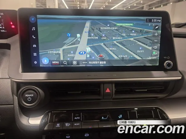 Toyota Prius — Фото автомобиля 14