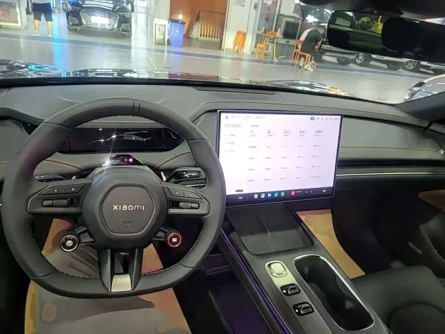 Xiaomi SU7 — Фото автомобиля 9
