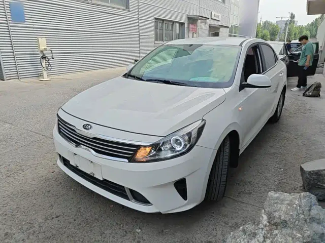 Фотография автомобиля — Kia Forte