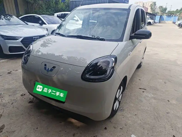 Фотография автомобиля — Wuling Hongguang Mini EV