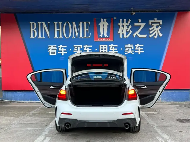 BMW 1 Series — Фото автомобиля 18