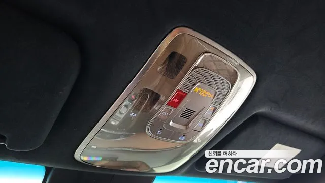 Genesis GV70 2.5T Бензин AWD — Фото автомобиля 17
