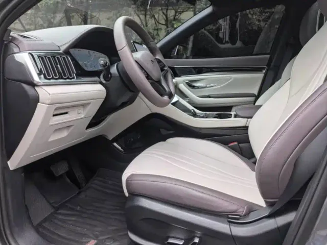 BYD Song PLUS — Фото автомобиля 7