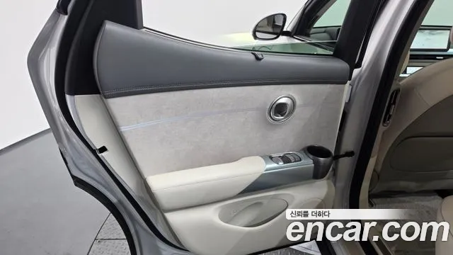 Genesis GV60 — Фото автомобиля 14