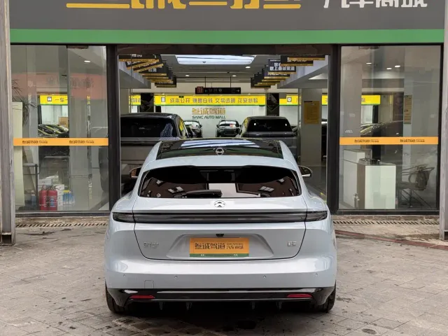 NIO NIO ET5T 2025 75kWh Touring — Фото автомобиля 5