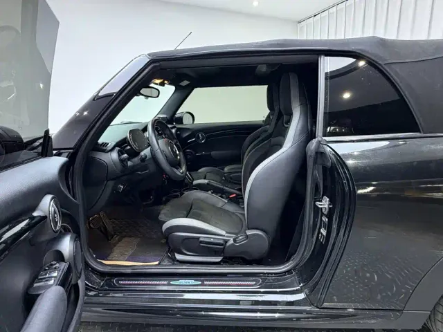 MINI Hatch — Фото автомобиля 15