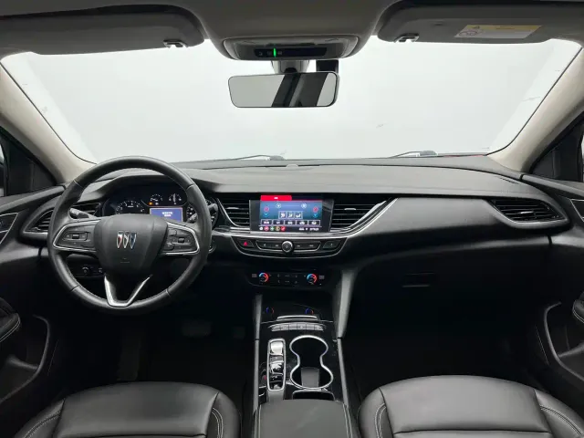 Buick Regal — Фото автомобиля 19