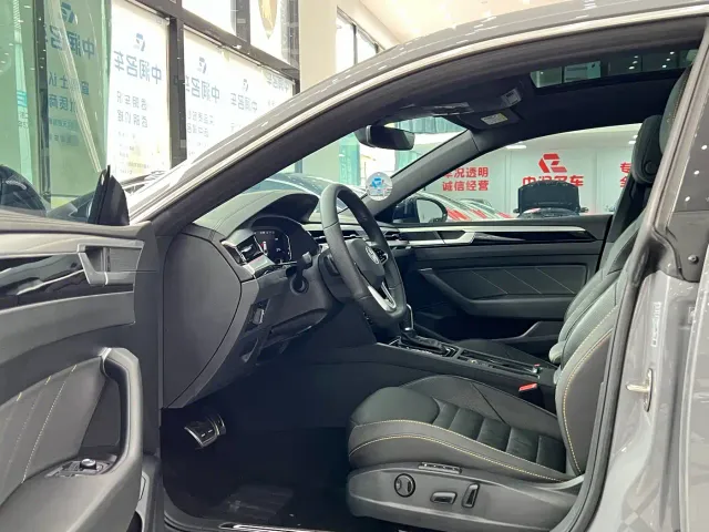 Volkswagen CC — Фото автомобиля 4
