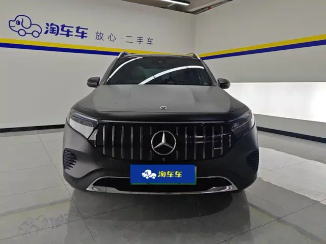 Mercedes-Benz EQB — Фото автомобиля 2