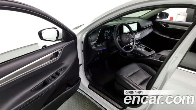Hyundai Grandeur — Фото автомобиля 11