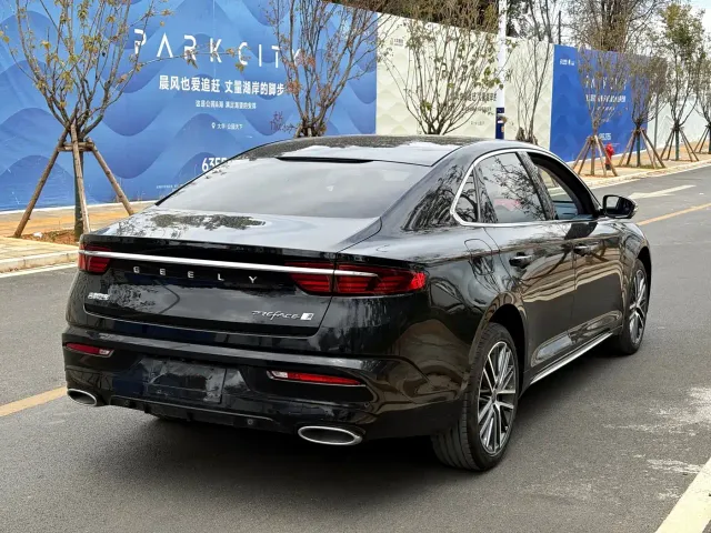 Geely Xingrui — Фото автомобиля 9