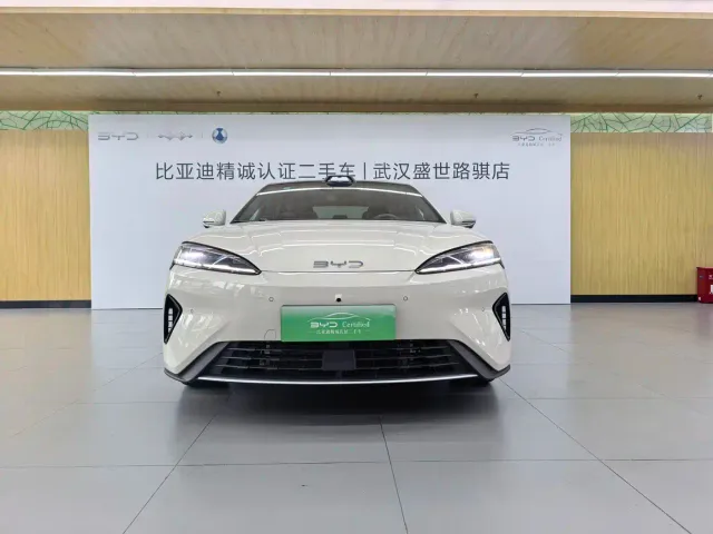 BYD Seal 07 DM-i — Фото автомобиля 7