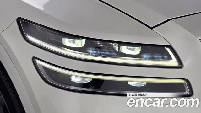 Genesis GV80 — Фото автомобиля 7