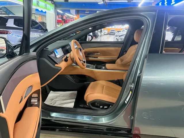 BYD Han L — Фото автомобиля 7