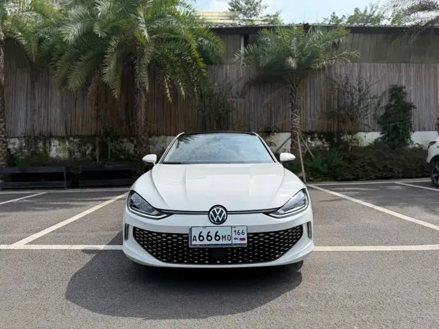 Volkswagen Lamando — Фото автомобиля 2