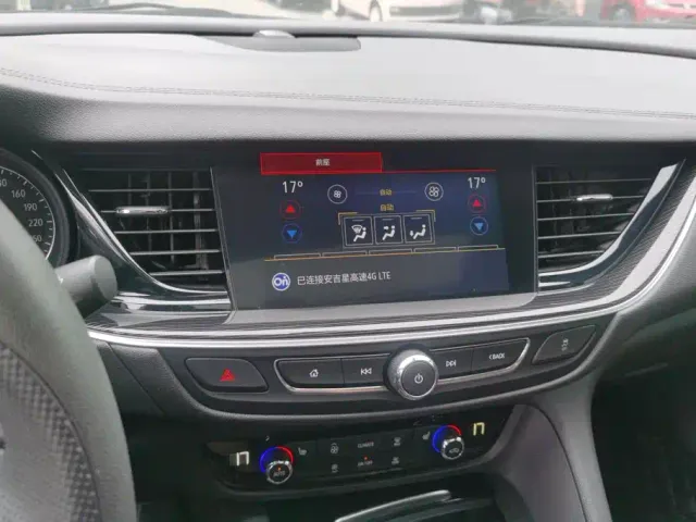 Buick Regal — Фото автомобиля 13