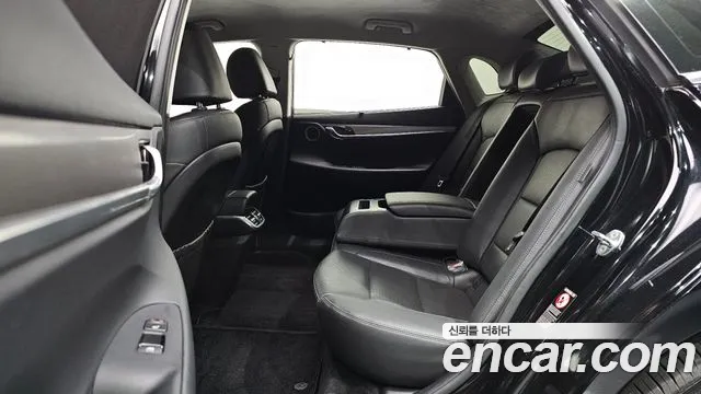 Hyundai Grandeur Grandeur (New) — Фото автомобиля 17