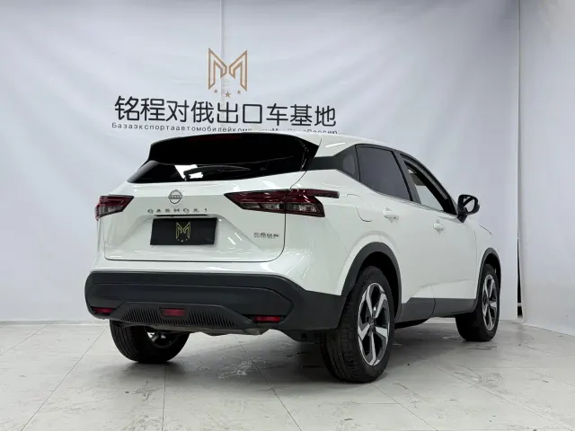 Nissan Qashqai — Фото автомобиля 4