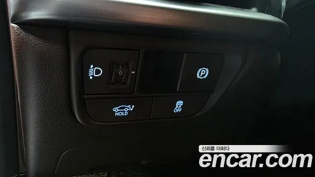 Hyundai Grandeur GN7 — Фото автомобиля 28