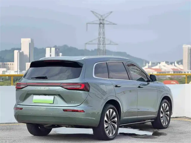 Aito M7 — Фото автомобиля 4