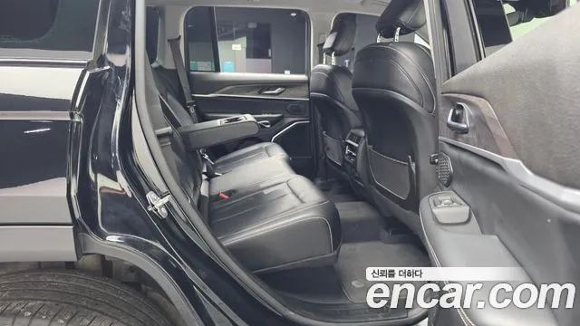 Jeep Cherokee Grand Cherokee(WL) 3.6 Limited — Фото автомобиля 12