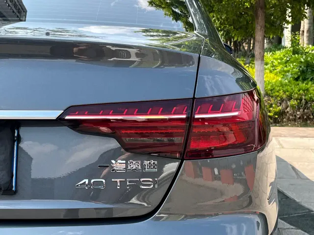 Audi A4L — Фото автомобиля 28
