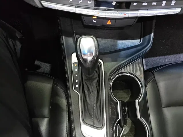 Cadillac CT4 — Фото автомобиля 8