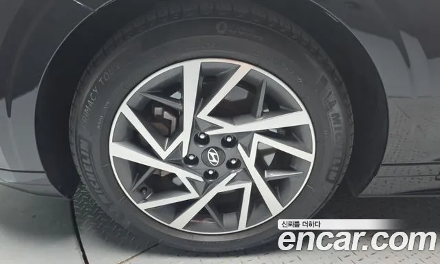 Hyundai Grandeur GN7 — Фото автомобиля 5