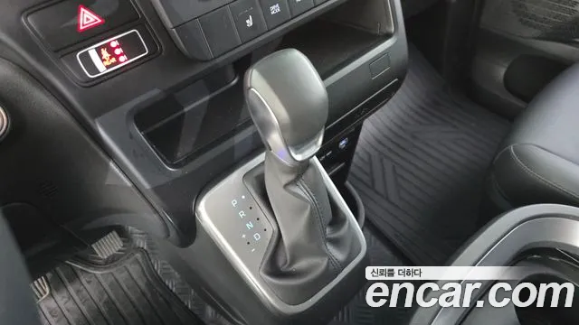 Hyundai Staria Staria L3.5 Карго 5 мест — Фото автомобиля 9