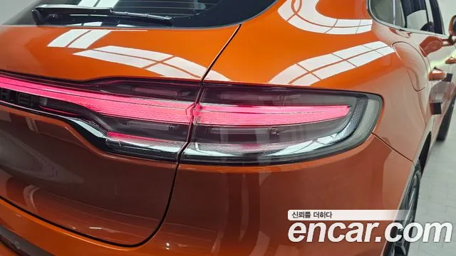 Porsche Macan — Фото автомобиля 8