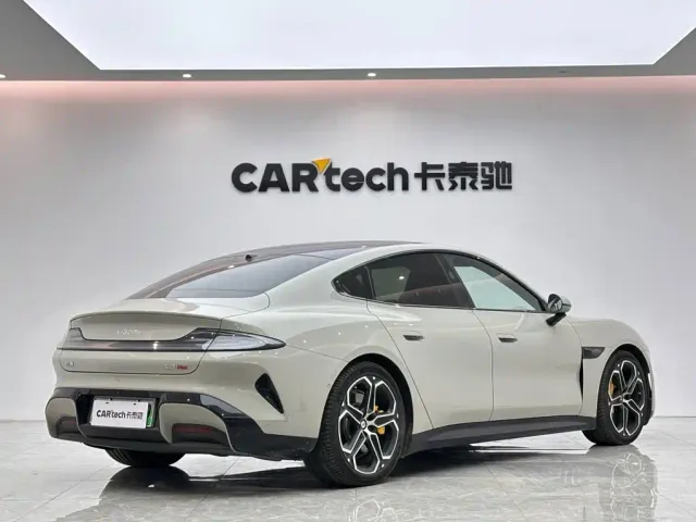 Xiaomi SU7 — Фото автомобиля 5