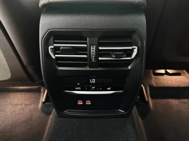 BMW 3 Series — Фото автомобиля 17