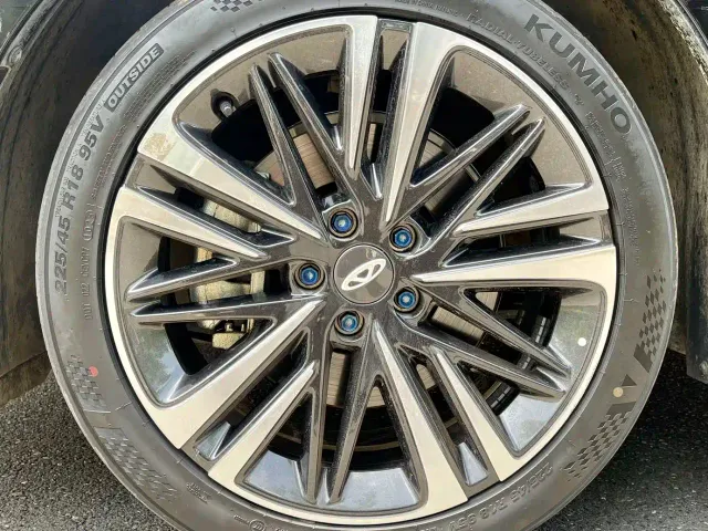 Chery Arrizo 8 — Фото автомобиля 13
