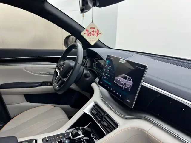 BYD Song PLUS — Фото автомобиля 14