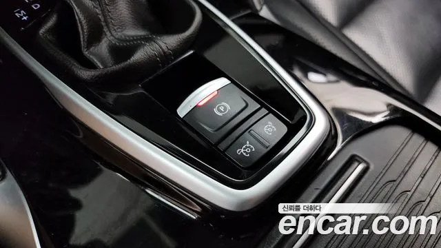 Renault-KoreaSamsung QM6 Новый QM6 2.0 GDe Première 2WD — Фото автомобиля 23
