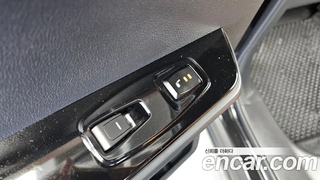 KG_Mobility_Ssangyong Torres Бензин 1.5 2WD — Фото автомобиля 19