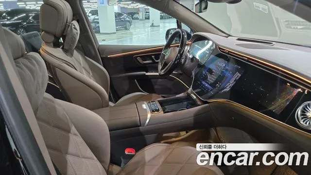 Mercedes-Benz EQS — Фото автомобиля 18